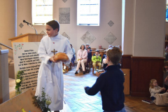 14-mai-2023-1eres-communions-St-Vaast_59-Copy