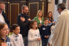 14-mai-2023-1eres-communions-St-Vaast_72-Copy
