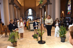 14-mai-2023-1eres-communions-St-Vaast_79-Copy